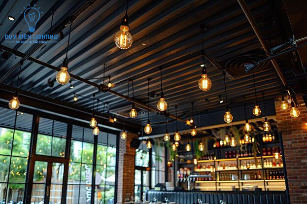 những kinh nghiệm qu&yacute; gi&aacute; khi trang tr&iacute; đ&egrave;n led cho qu&aacute;n cafe