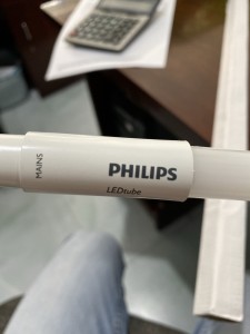 Đèn led tuýp CorePro LEDtube 600mm 8W840/865 G5 I APR Philips